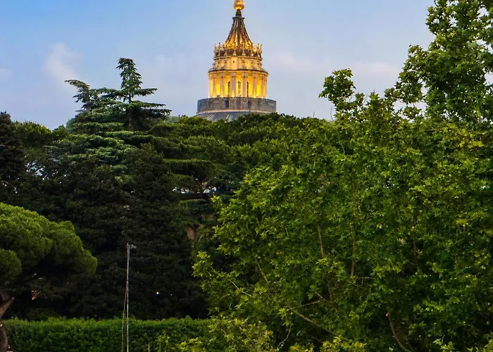 Lantern View Vatican Penthouse Rom