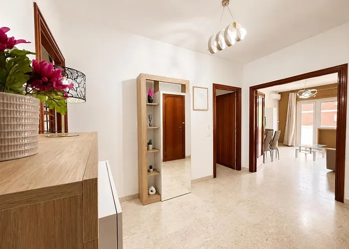 Apartment Lantern View Vatican Penthouse Rom
